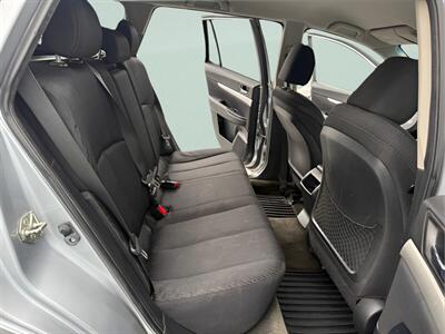 2012 Subaru Outback 2.5i Premium - Photo 18 - Jonestown, PA 17038