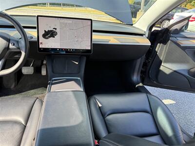 2021 Tesla Model 3 Long Range   - Photo 12 - Jonestown, PA 17038
