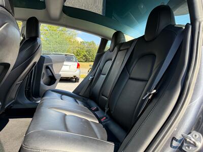 2021 Tesla Model 3 Long Range   - Photo 14 - Jonestown, PA 17038