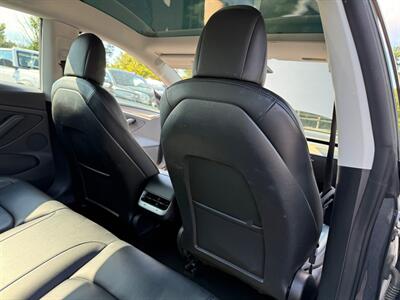 2021 Tesla Model 3 Long Range   - Photo 18 - Jonestown, PA 17038