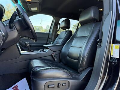 2013 Ford Explorer XLT - Photo 12 - Jonestown, PA 17038