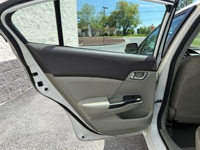 2012 Honda Civic EX-L   - Photo 12 - Jonestown, PA 17038