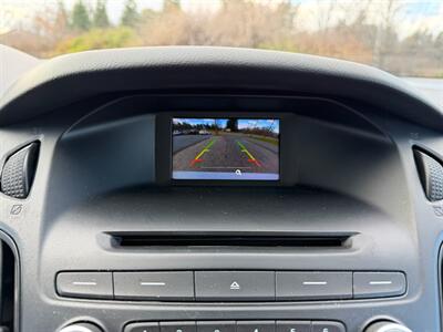 2016 Ford Focus SE   - Photo 24 - Jonestown, PA 17038