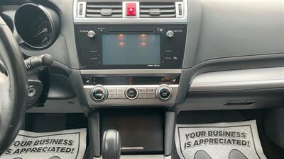 2017 Subaru Legacy 2.5i Premium - Photo 15 - Jonestown, PA 17038