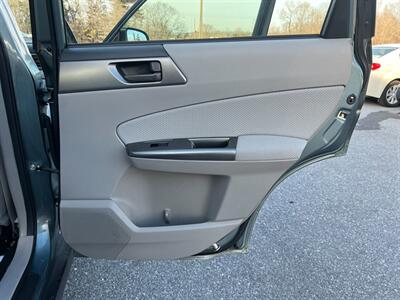 2013 Subaru Forester 2.5X   - Photo 19 - Jonestown, PA 17038