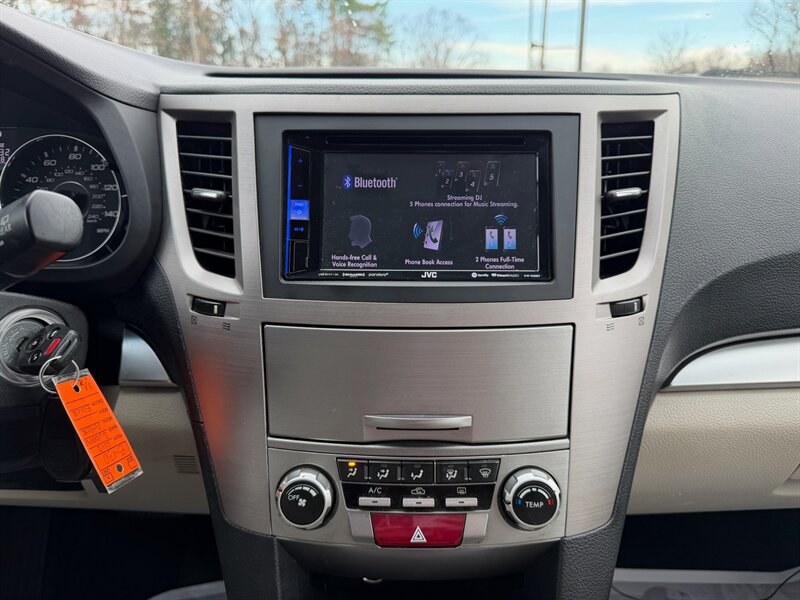 2012 Subaru Outback 2.5i Premium - Photo 19 - Jonestown, PA 17038