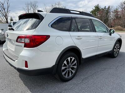 2017 Subaru Outback 2.5i Limited   - Photo 6 - Jonestown, PA 17038