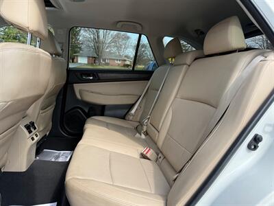 2017 Subaru Outback 2.5i Limited   - Photo 12 - Jonestown, PA 17038