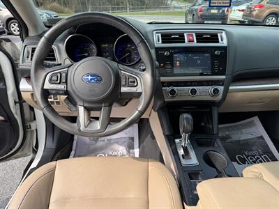 2017 Subaru Outback 2.5i Limited   - Photo 15 - Jonestown, PA 17038