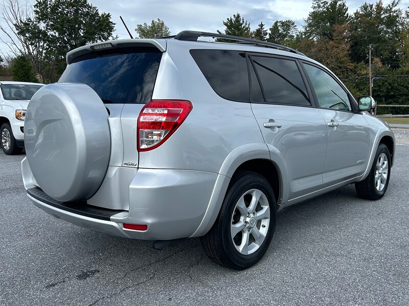 2012 Toyota RAV4 Limited photo 25