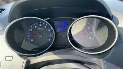 2012 Hyundai Tucson GLS   - Photo 10 - Jonestown, PA 17038