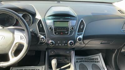 2012 Hyundai Tucson GLS   - Photo 8 - Jonestown, PA 17038