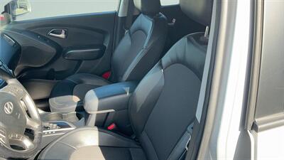 2012 Hyundai Tucson GLS   - Photo 12 - Jonestown, PA 17038