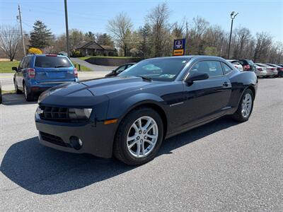 2013 Chevrolet Camaro LT - Photo 2 - Jonestown, PA 17038