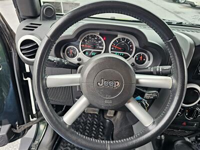 2010 Jeep Wrangler Unlimited Sahara   - Photo 21 - Jonestown, PA 17038