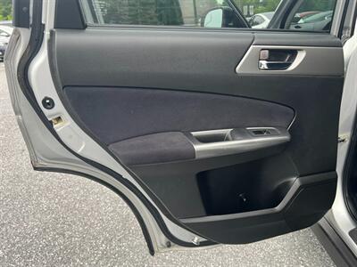 2011 Subaru Forester 2.5X Limited   - Photo 11 - Jonestown, PA 17038