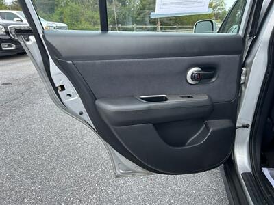 2007 Nissan Versa 1.8 S   - Photo 11 - Jonestown, PA 17038