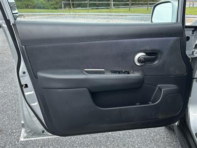 2007 Nissan Versa 1.8 S   - Photo 10 - Jonestown, PA 17038