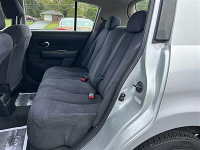 2007 Nissan Versa 1.8 S   - Photo 12 - Jonestown, PA 17038