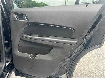 2015 Chevrolet Equinox LT   - Photo 17 - Jonestown, PA 17038