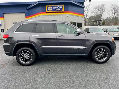 2017 Jeep Grand Cherokee Limited 75th Anniversary   - Photo 5 - Jonestown, PA 17038