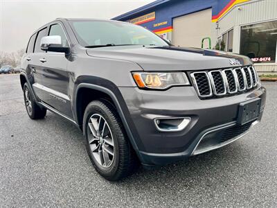 2017 Jeep Grand Cherokee Limited 75th Anniversary   - Photo 6 - Jonestown, PA 17038