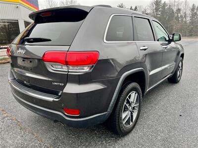 2017 Jeep Grand Cherokee Limited 75th Anniversary   - Photo 4 - Jonestown, PA 17038