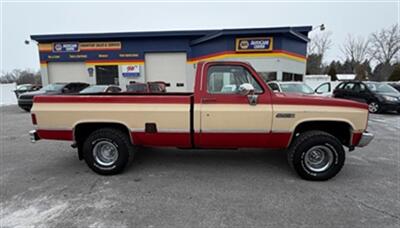 1987 GMC Sierra 1500 V1500   - Photo 5 - Jonestown, PA 17038