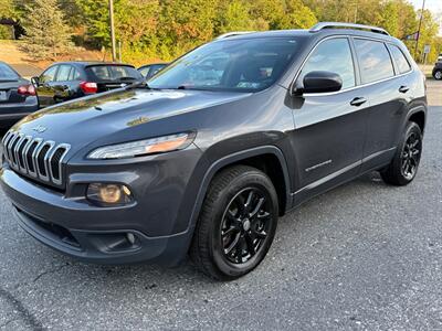 2016 Jeep Cherokee Latitude   - Photo 2 - Jonestown, PA 17038