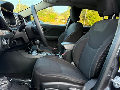 2016 Jeep Cherokee Latitude   - Photo 11 - Jonestown, PA 17038