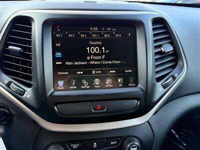 2016 Jeep Cherokee Latitude   - Photo 28 - Jonestown, PA 17038