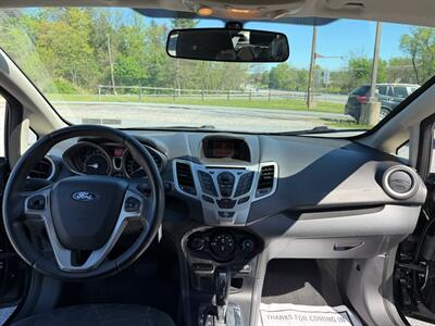 2013 Ford Fiesta SE   - Photo 16 - Jonestown, PA 17038