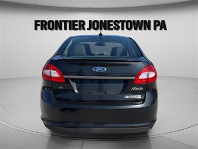 2013 Ford Fiesta SE - Photo 6 - Jonestown, PA 17038