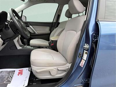 2016 Subaru Forester 2.5i   - Photo 9 - Jonestown, PA 17038