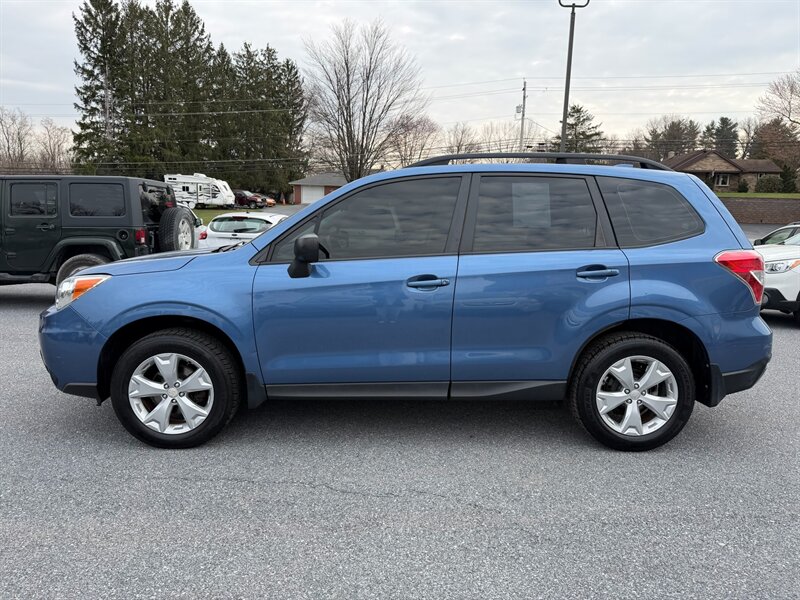 2016 Subaru Forester i