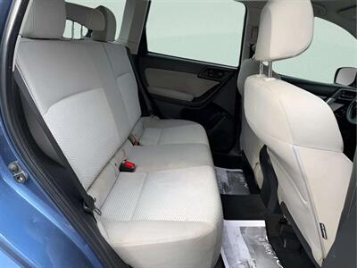 2016 Subaru Forester 2.5i   - Photo 15 - Jonestown, PA 17038