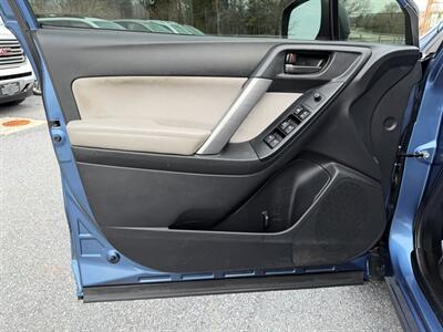 2016 Subaru Forester 2.5i   - Photo 10 - Jonestown, PA 17038