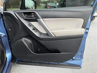 2016 Subaru Forester 2.5i   - Photo 17 - Jonestown, PA 17038