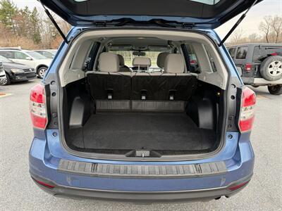 2016 Subaru Forester 2.5i   - Photo 13 - Jonestown, PA 17038