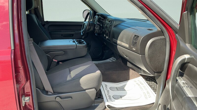 2013 Chevrolet Silverado 1500 LT - Photo 21 - Jonestown, PA 17038