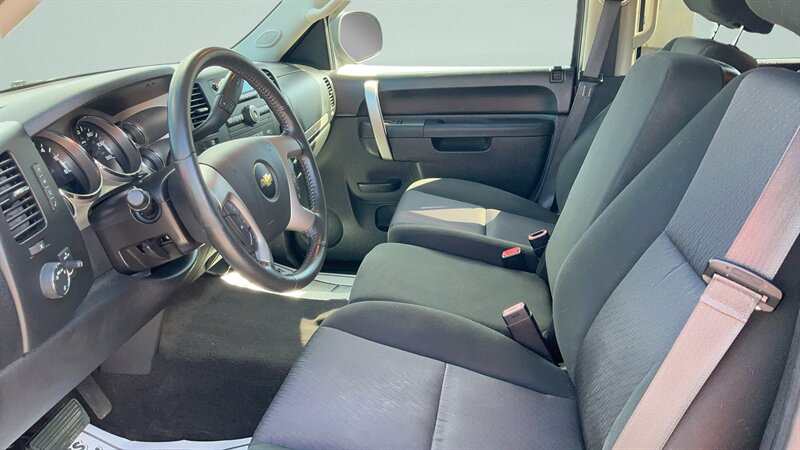 2013 Chevrolet Silverado 1500 LT - Photo 14 - Jonestown, PA 17038