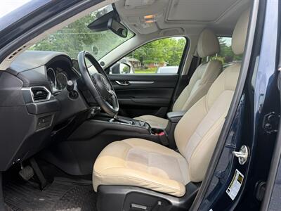 2017 Mazda CX-5 Touring   - Photo 10 - Jonestown, PA 17038