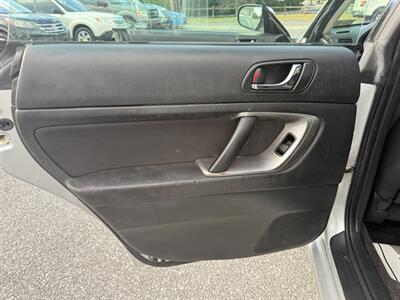 2006 Subaru Legacy 2.5i Special Edition   - Photo 11 - Jonestown, PA 17038