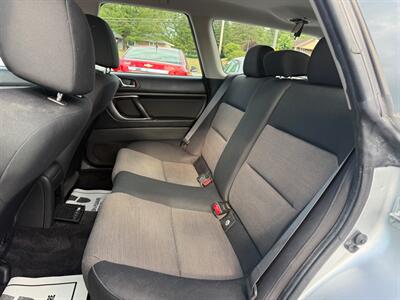 2006 Subaru Legacy 2.5i Special Edition   - Photo 12 - Jonestown, PA 17038