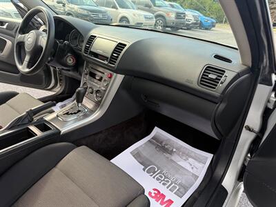 2006 Subaru Legacy 2.5i Special Edition   - Photo 24 - Jonestown, PA 17038