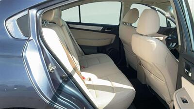 2016 Subaru Legacy 2.5i Premium - Photo 11 - Jonestown, PA 17038
