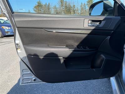 2014 Subaru Legacy 2.5i Sport   - Photo 9 - Jonestown, PA 17038
