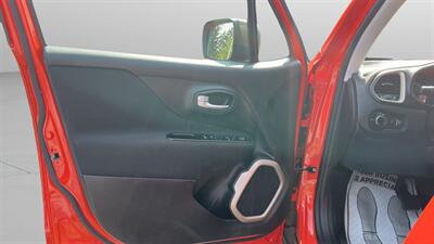 2015 Jeep Renegade Sport - Photo 11 - Jonestown, PA 17038