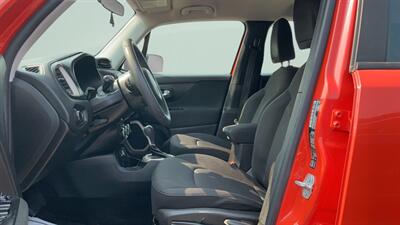 2015 Jeep Renegade Sport - Photo 10 - Jonestown, PA 17038