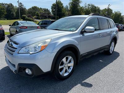 2014 Subaru Outback 2.5i Limited   - Photo 2 - Jonestown, PA 17038